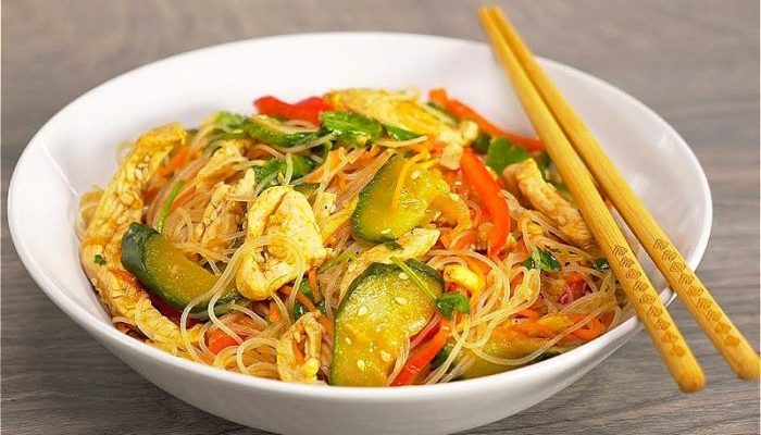 По-корейски с курицей