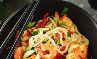 Фунчоза с креветками
