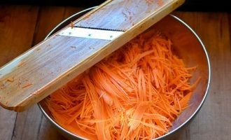 Фунчоза со свининой и овощами