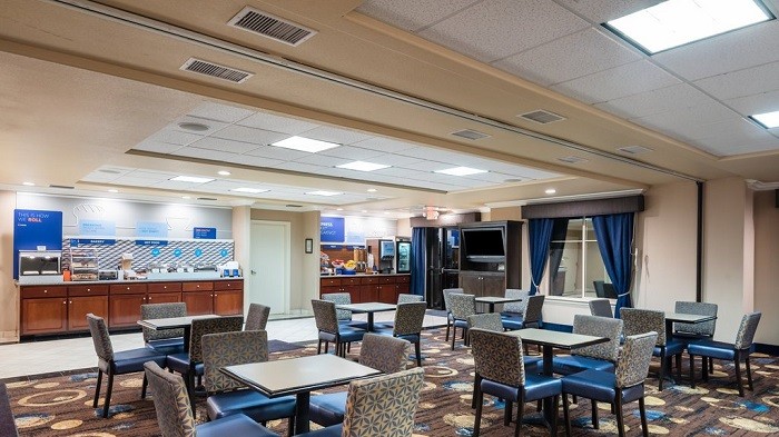Отель Holiday Inn Express