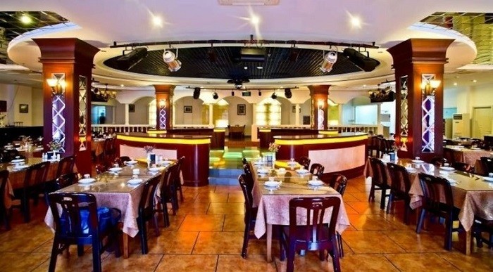 Oumake Holiday Hotel 