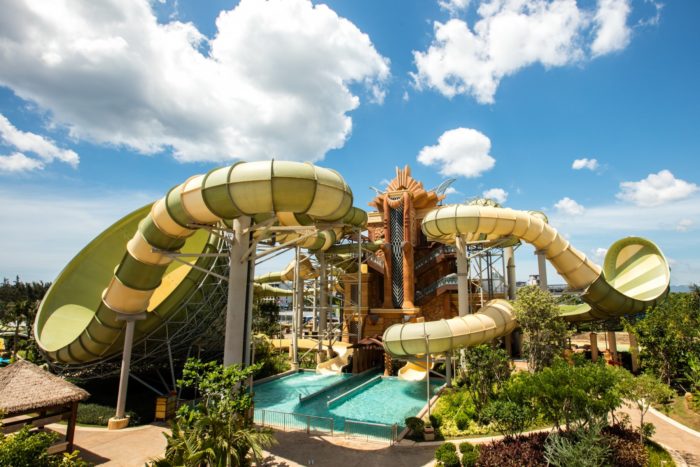 Аквапарк Sanya Water Park