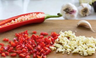 Cалат с китайской лапшой