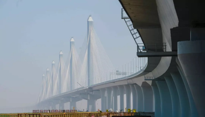 Самый длинный мост в Китае