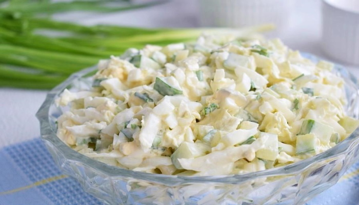 Салат из китайской капусты